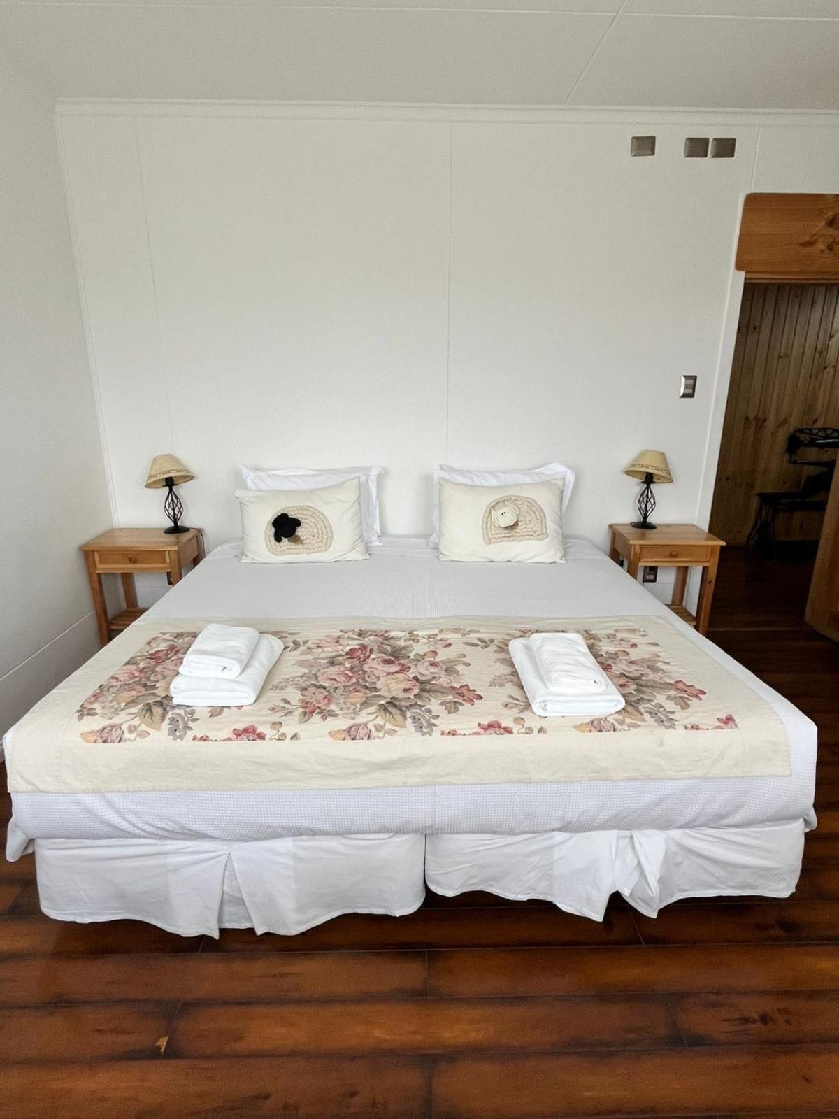 Hotel Estancia El Ovejero Patagonico Cerro Castillo Ngoại thất bức ảnh